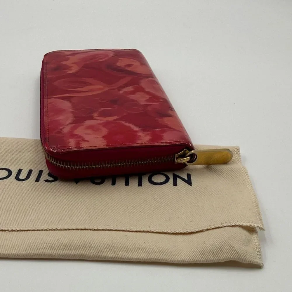 Louis Vuitton Vernis Zippy Wallet Red Patent Leather Monogram